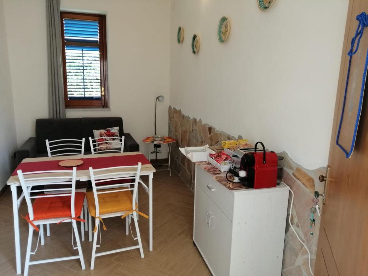Mondello Beach The House With Green Lawnsヴィラ エクステリア 写真
